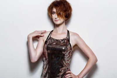 dizainvolos.ru дизайн волос - женская модельная креативная стрижка на средние волнистые волосы, медный цвет